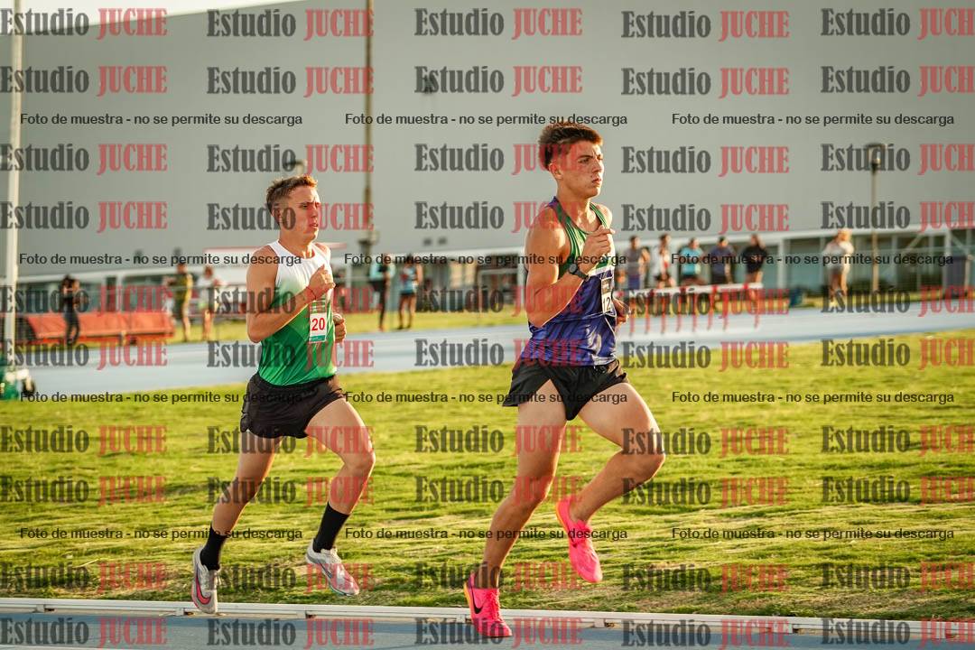 Fotos de los 3000 m llanos de varones