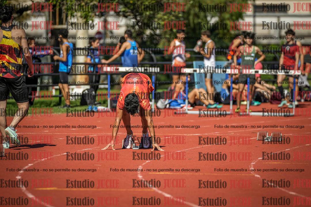 Fotos de los 200 m llanos de varones