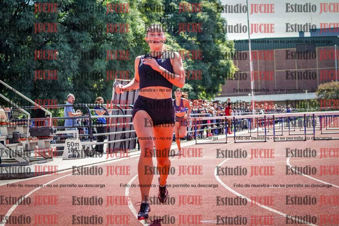 Fotos de los 100 m con vallas de mujeres