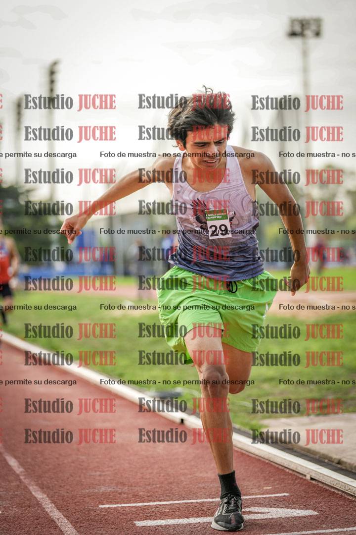 Fotos de los 600 m llanos de varones