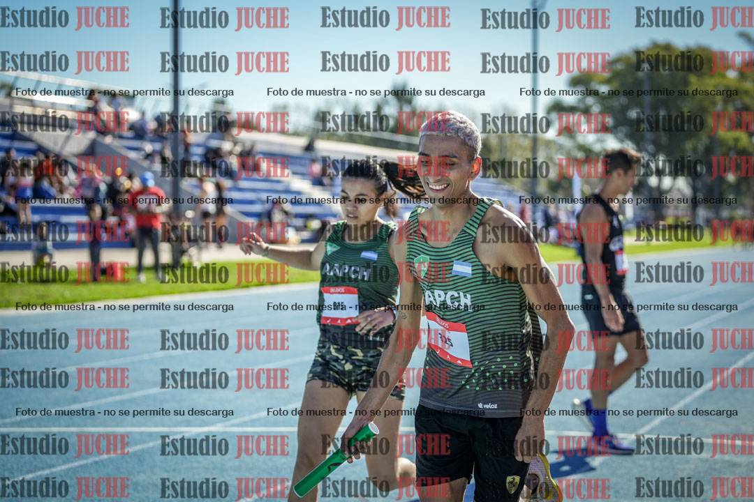 Fotos durante los relevos