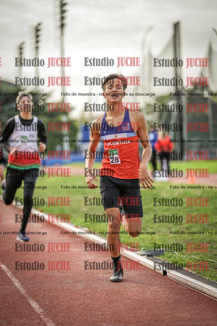 Fotos de los 600 m llanos de varones