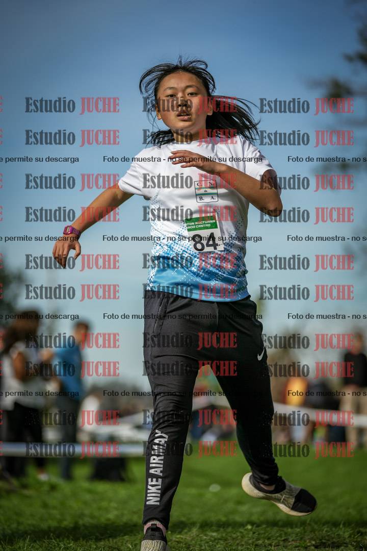 Fotos de la llegada del cross de 2000 m