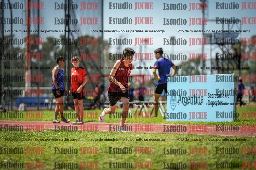 Fotos del salto en largo de varones - (incluye octatlón)