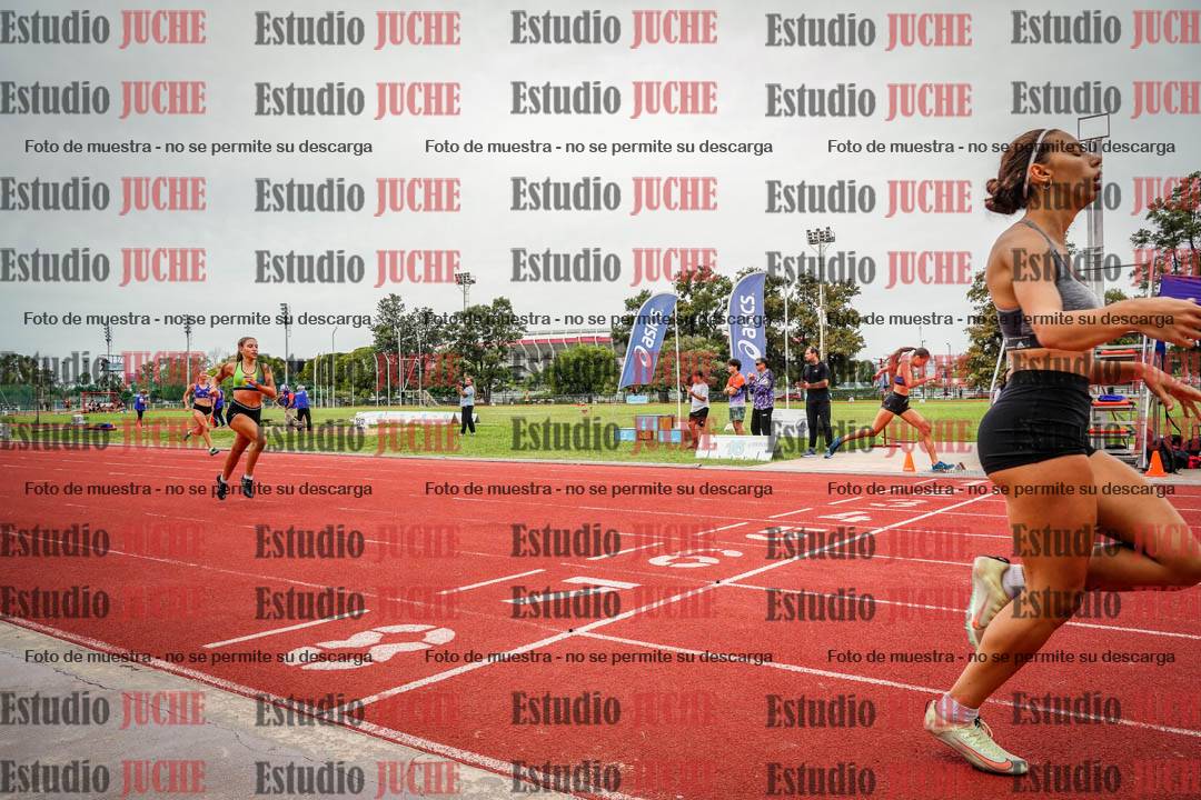 Fotos de los 400 m llanos de mujeres