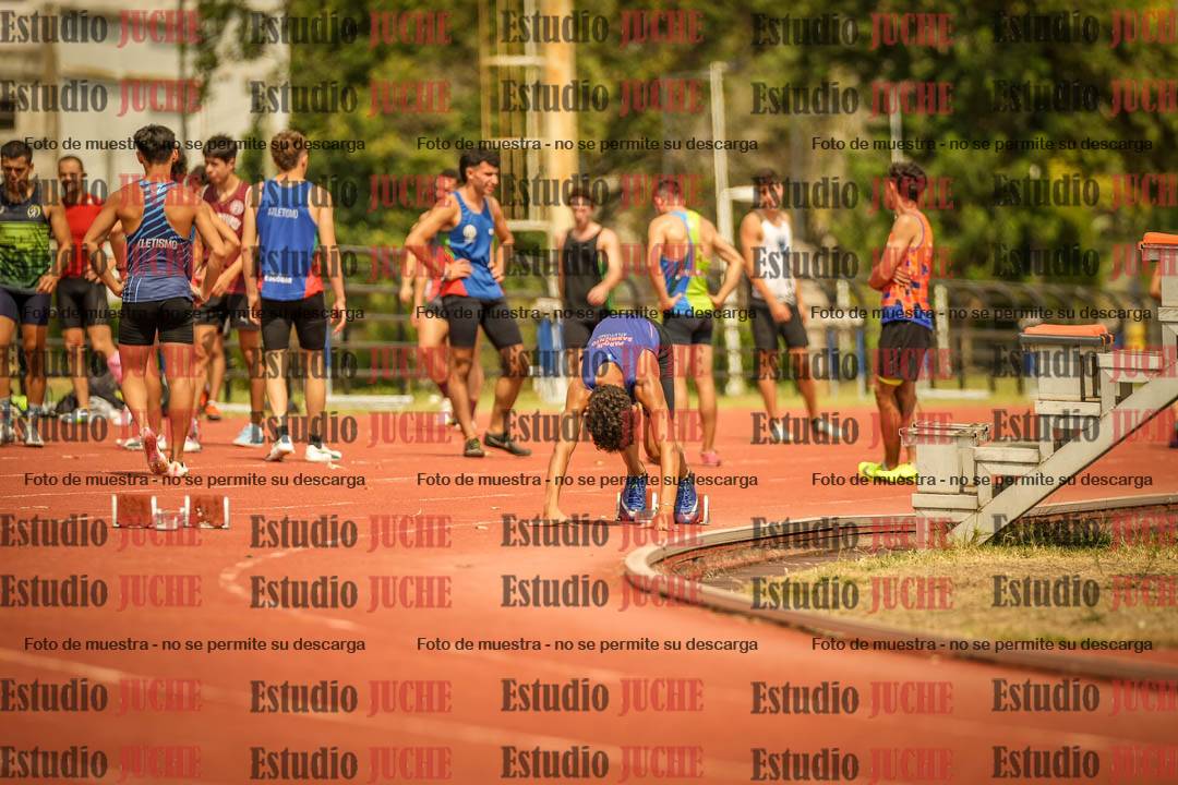 Fotos de los 200 m llanos de varones