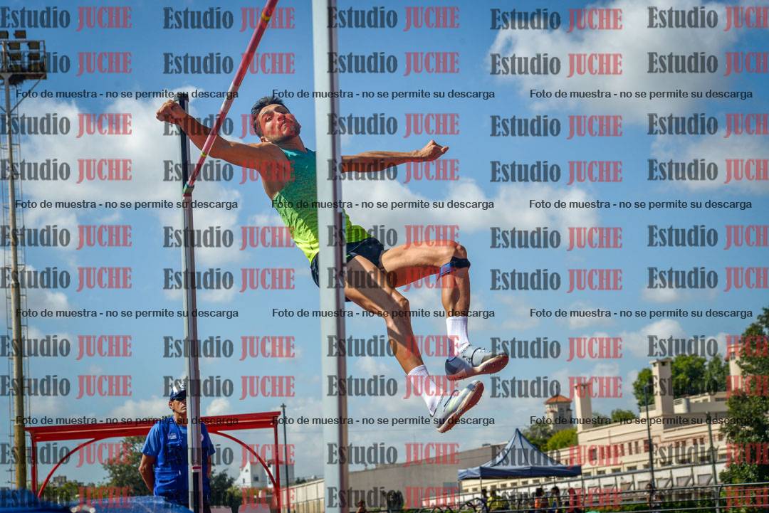 Fotos del salto en alto de varones