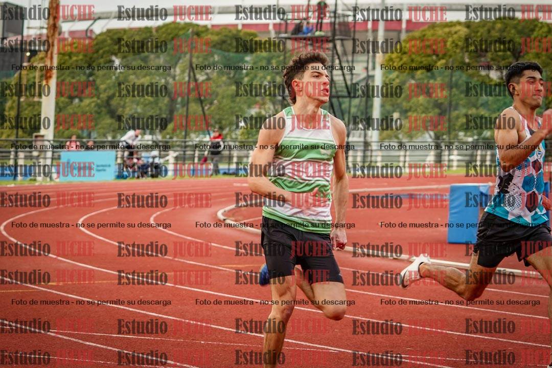 Fotos de los 400 m llanos de varones