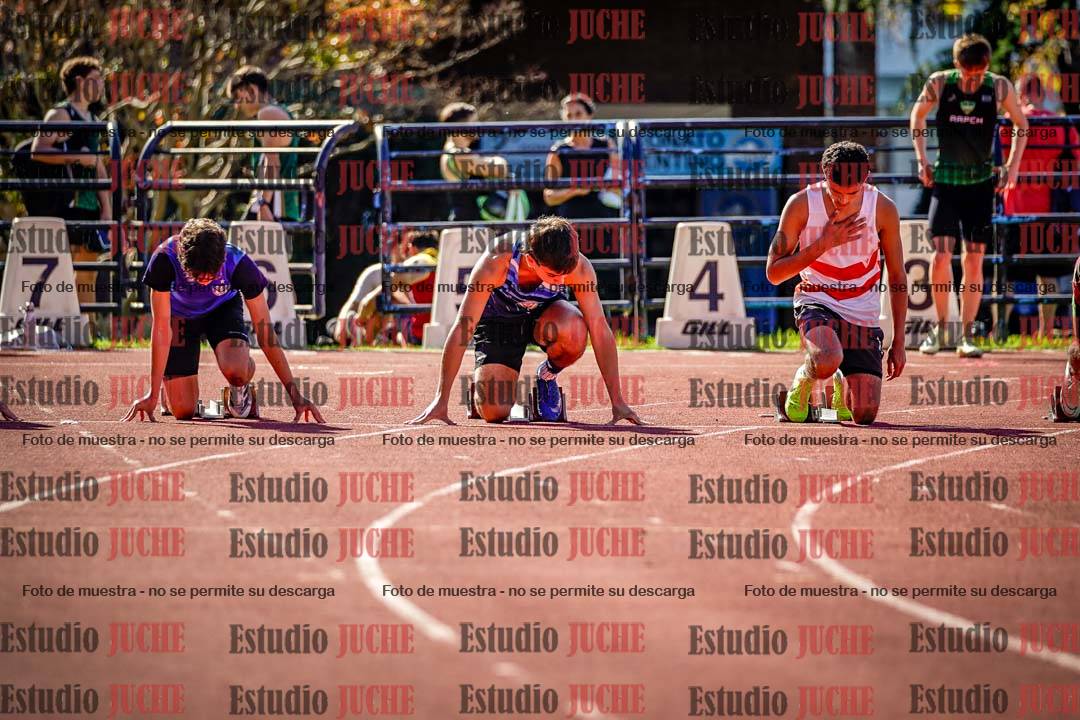 Fotos de los 100 m llanos de varones