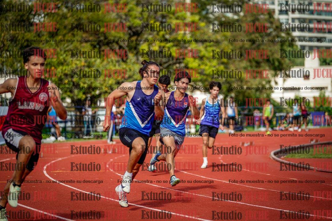 Fotos de los 200 m llanos de varones