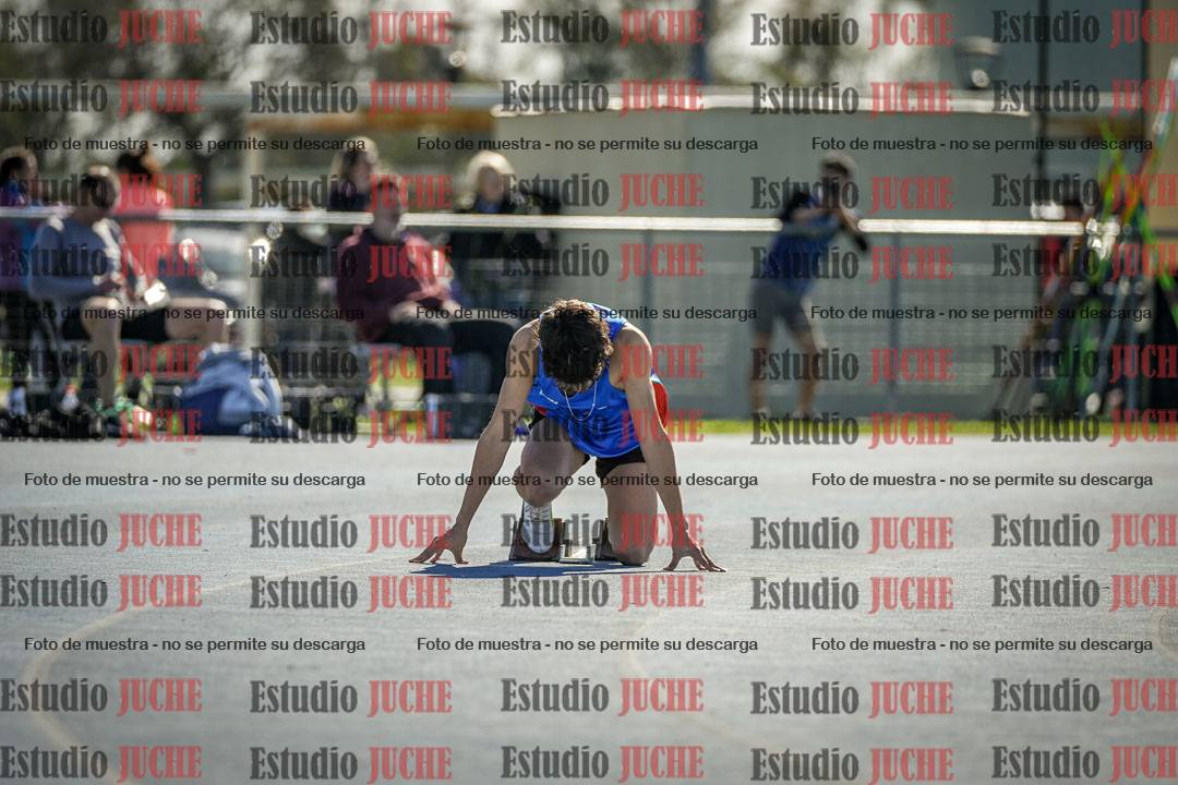 Fotos de los 400 m llanos de varones