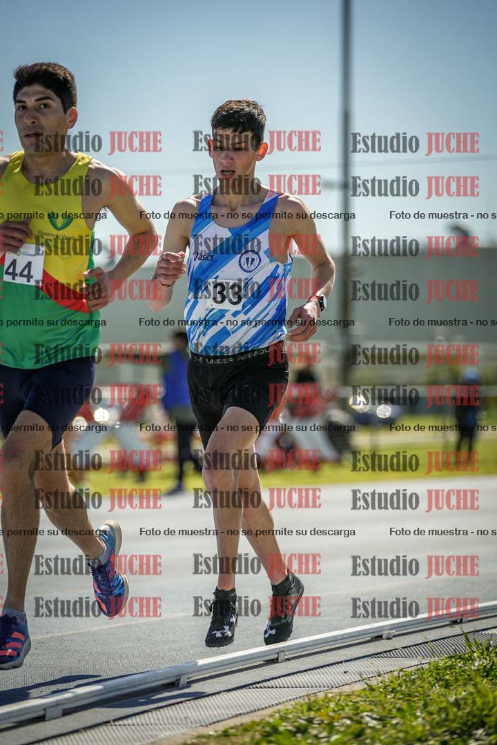Fotos de los 5000 m llanos de mujeres y varones