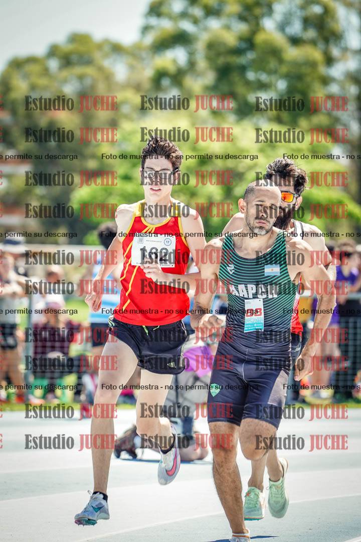 Fotos de los 800 m llanos de varones