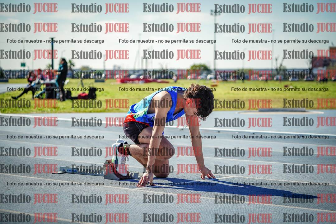 Fotos de los 400 m llanos de varones