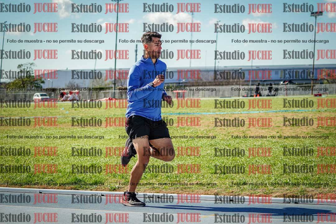 Fotos de los 1500 m llanos de varones - decatlón 10