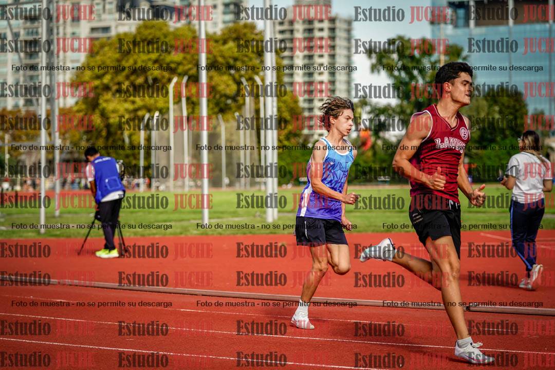 Fotos de los 200 m llanos de varones