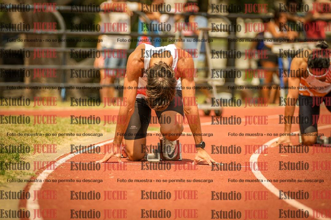 Fotos de los 200 m llanos de varones