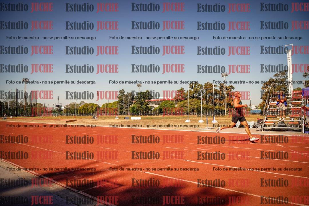 Fotos de los 200 m llanos de varones