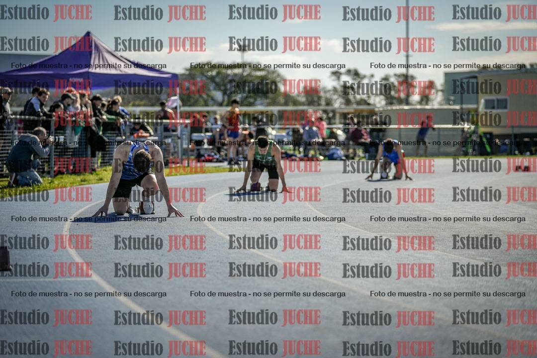 Fotos de los 400 m llanos de varones