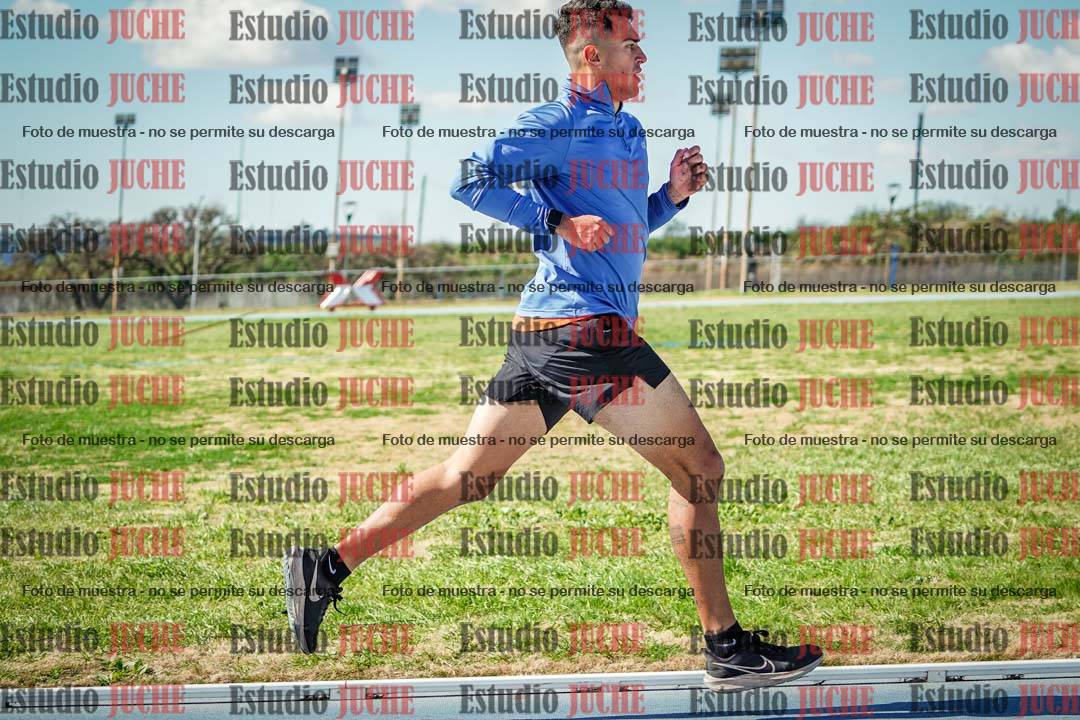 Fotos de los 1500 m llanos de varones - decatlón 10