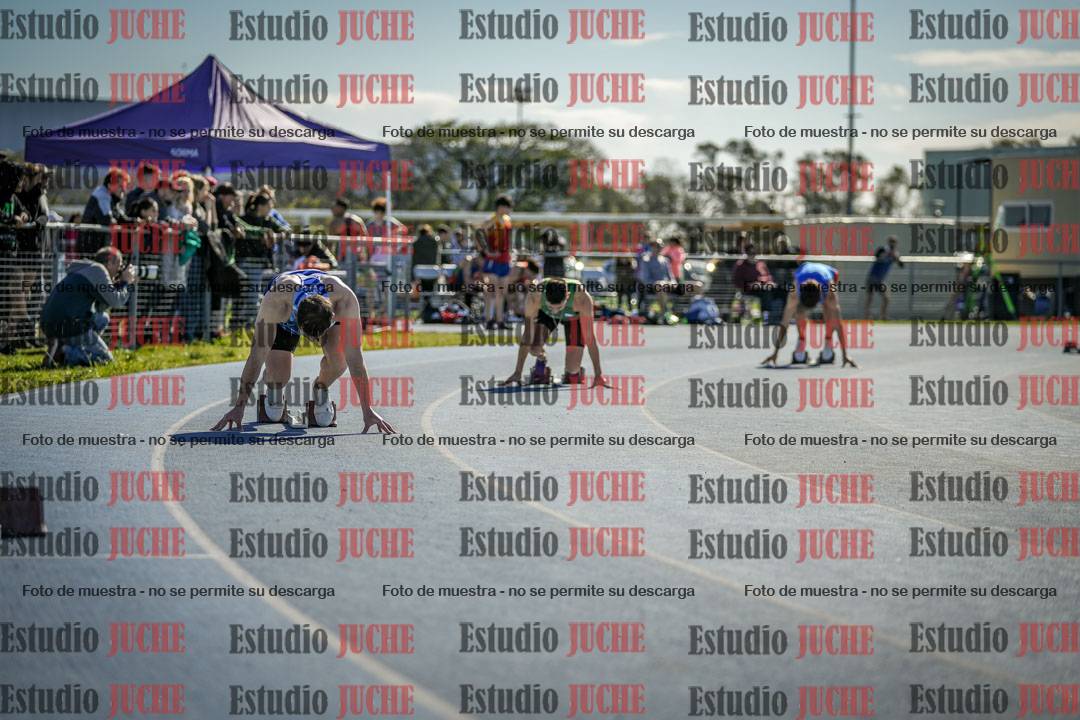 Fotos de los 400 m llanos de varones