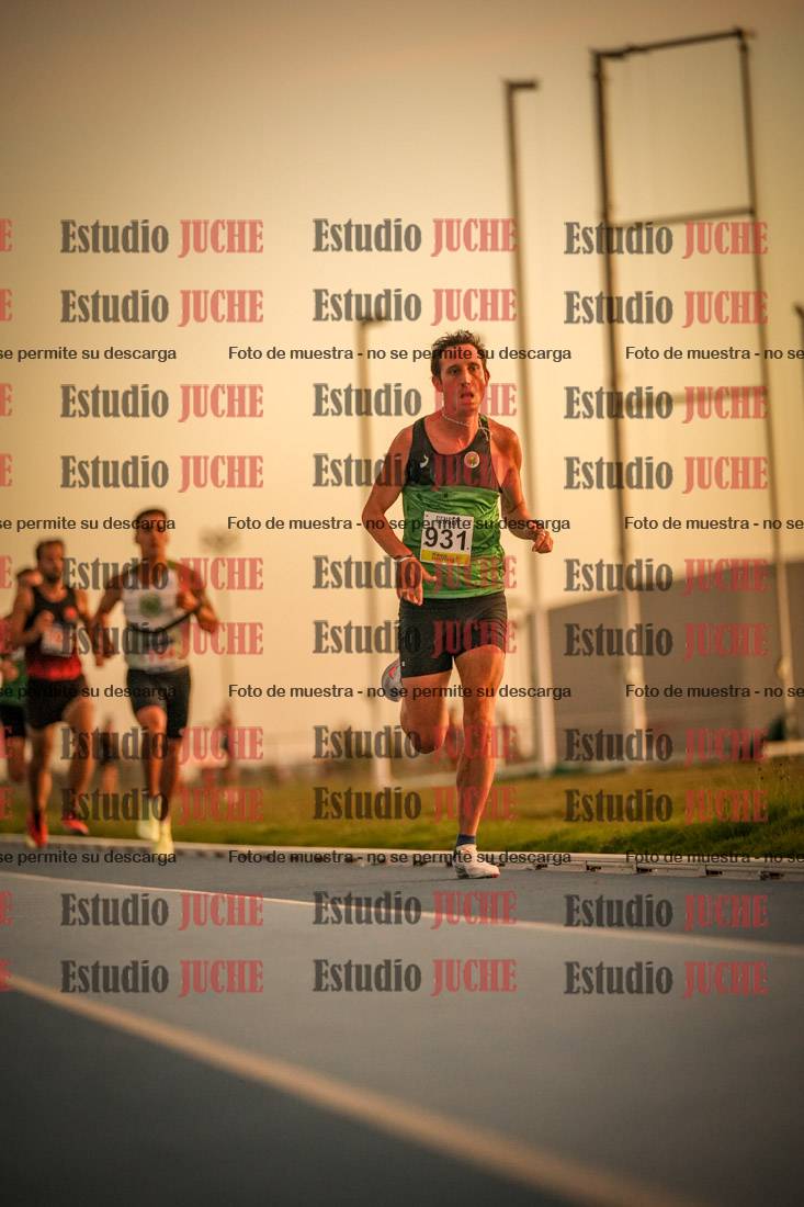 Fotos de los 3000 m llanos de varones