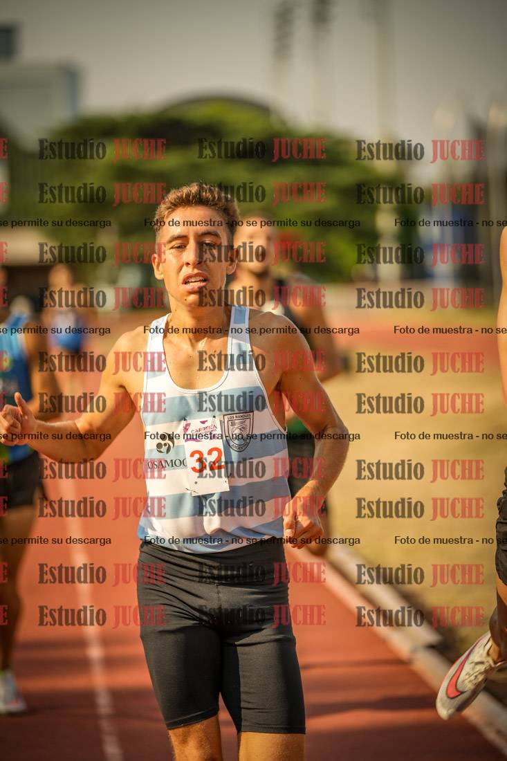 Fotos de los 1500 m llanos de varones
