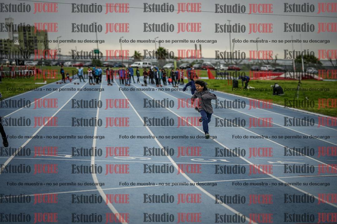 Fotos de los 50 m llanos de varones - U12