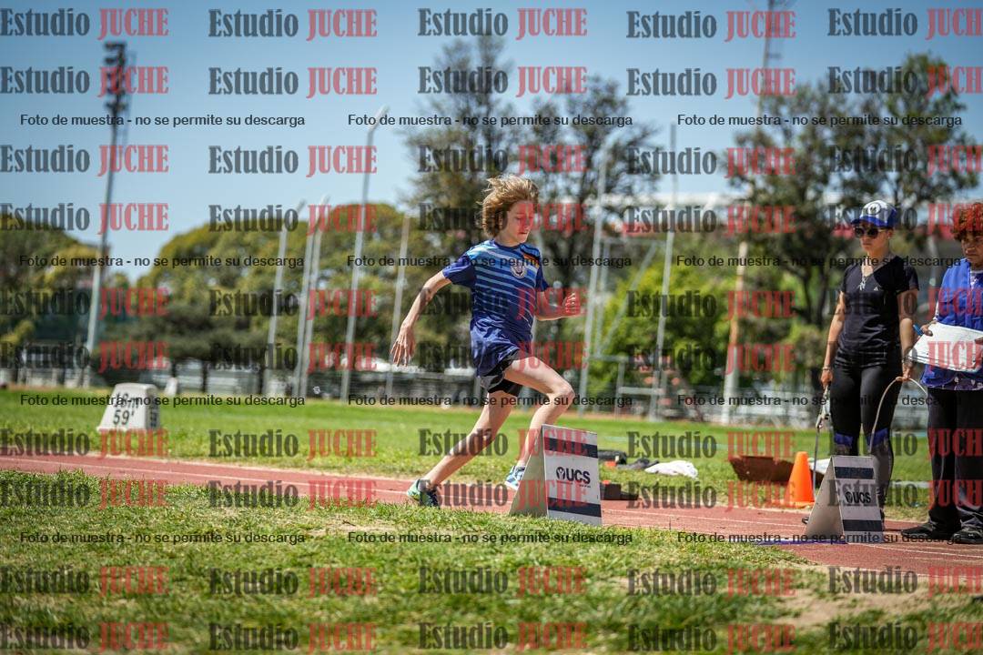 Fotos del salto en largo de varones - (incluye octatlón)