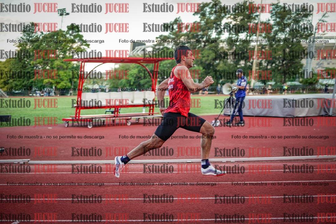Fotos de los 400 m llanos de varones