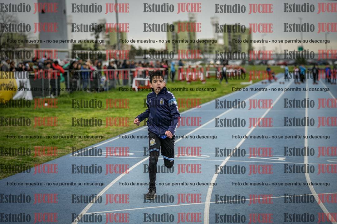 Fotos de los 50 m llanos de varones - U12