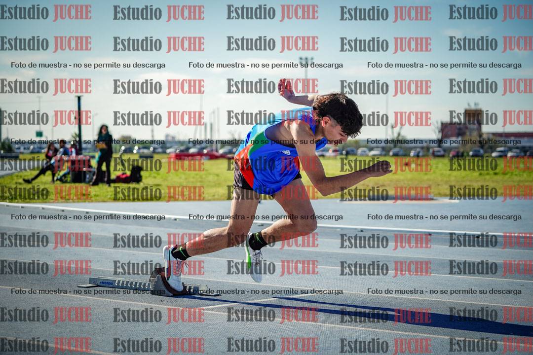 Fotos de los 400 m llanos de varones