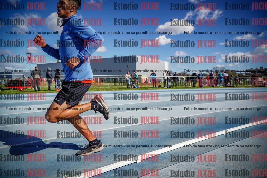 Fotos de los 1500 m llanos de varones - decatlón 10