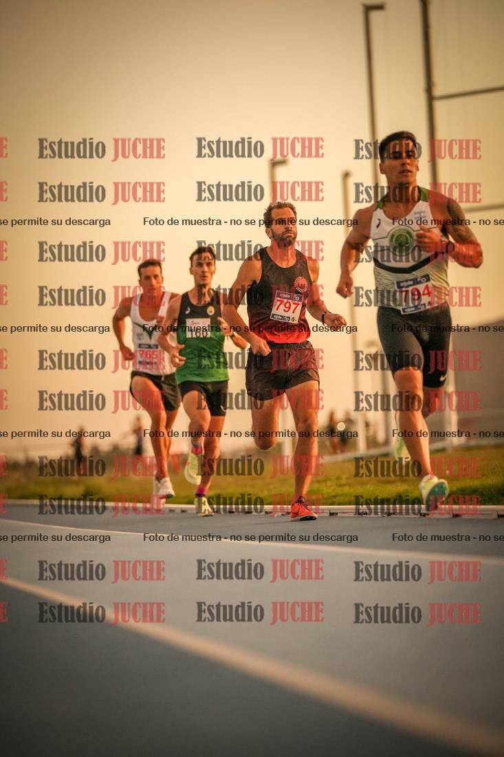 Fotos de los 3000 m llanos de varones