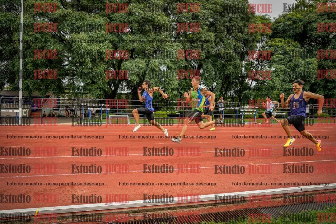 Fotos de los 100 m llanos de varones