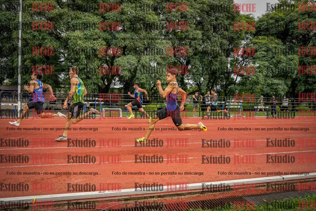 Fotos de los 100 m llanos de varones