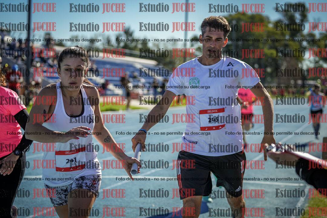 Fotos durante los relevos