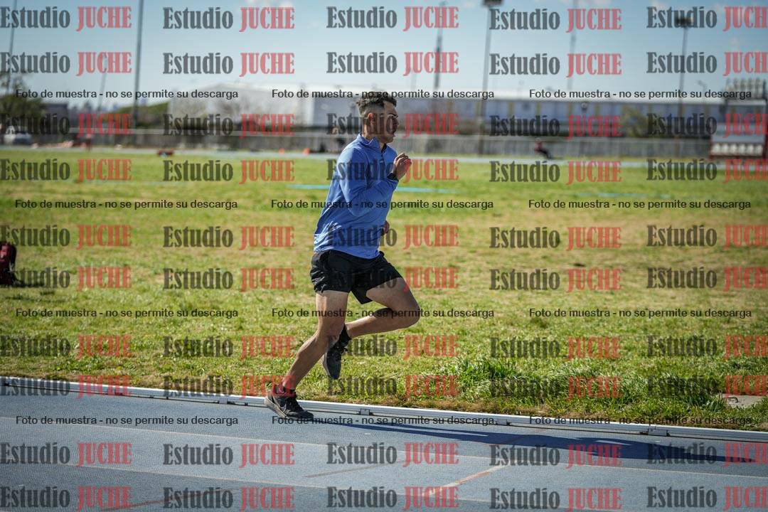 Fotos de los 1500 m llanos de varones - decatlón 10