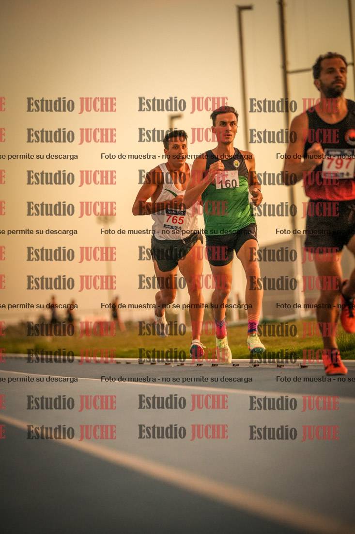 Fotos de los 3000 m llanos de varones