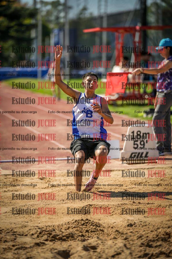 Fotos del salto en largo de varones - incluye U16