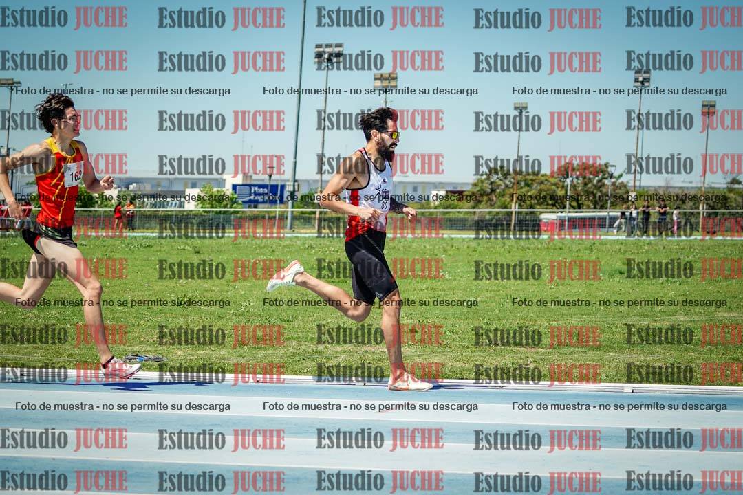Fotos de los 800 m llanos de varones