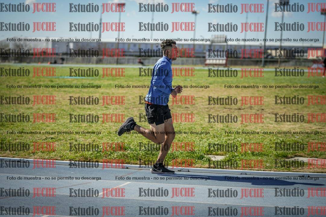 Fotos de los 1500 m llanos de varones - decatlón 10