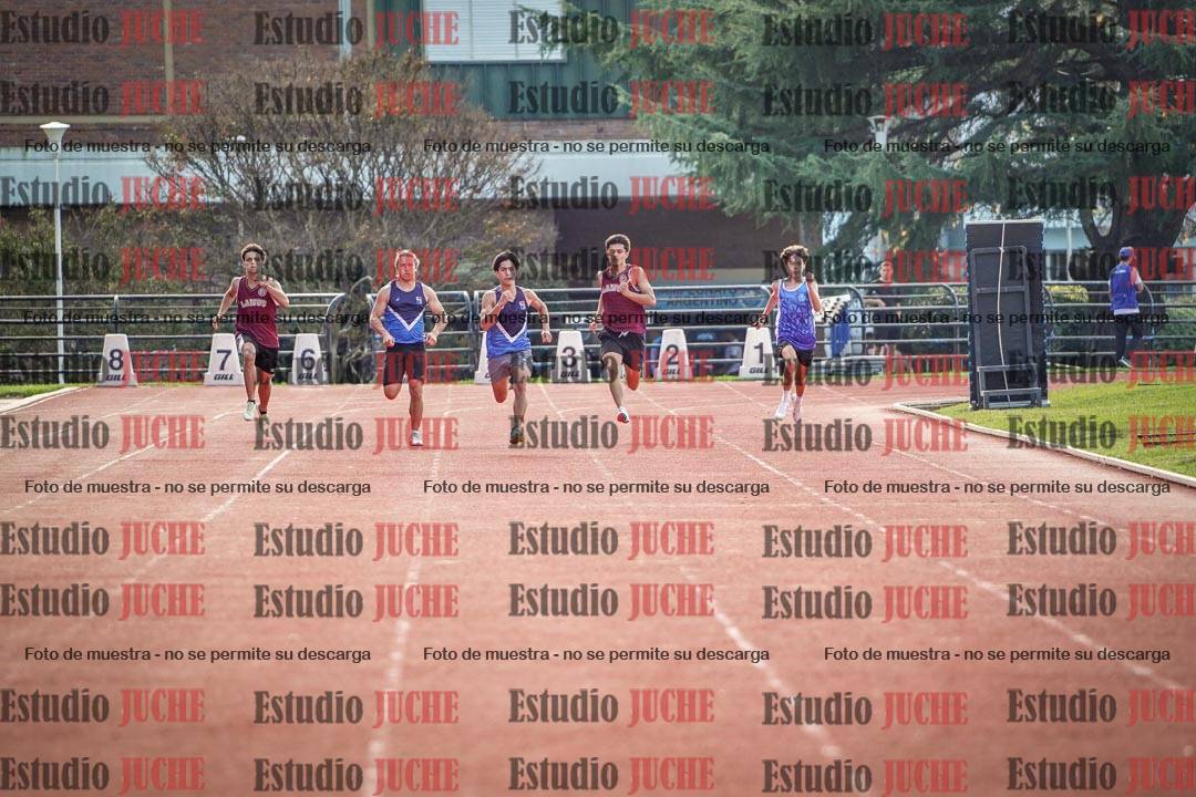 Fotos de los 200 m llanos de varones