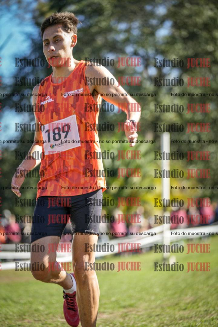 Fotos de la llegada del cross de 6000 m