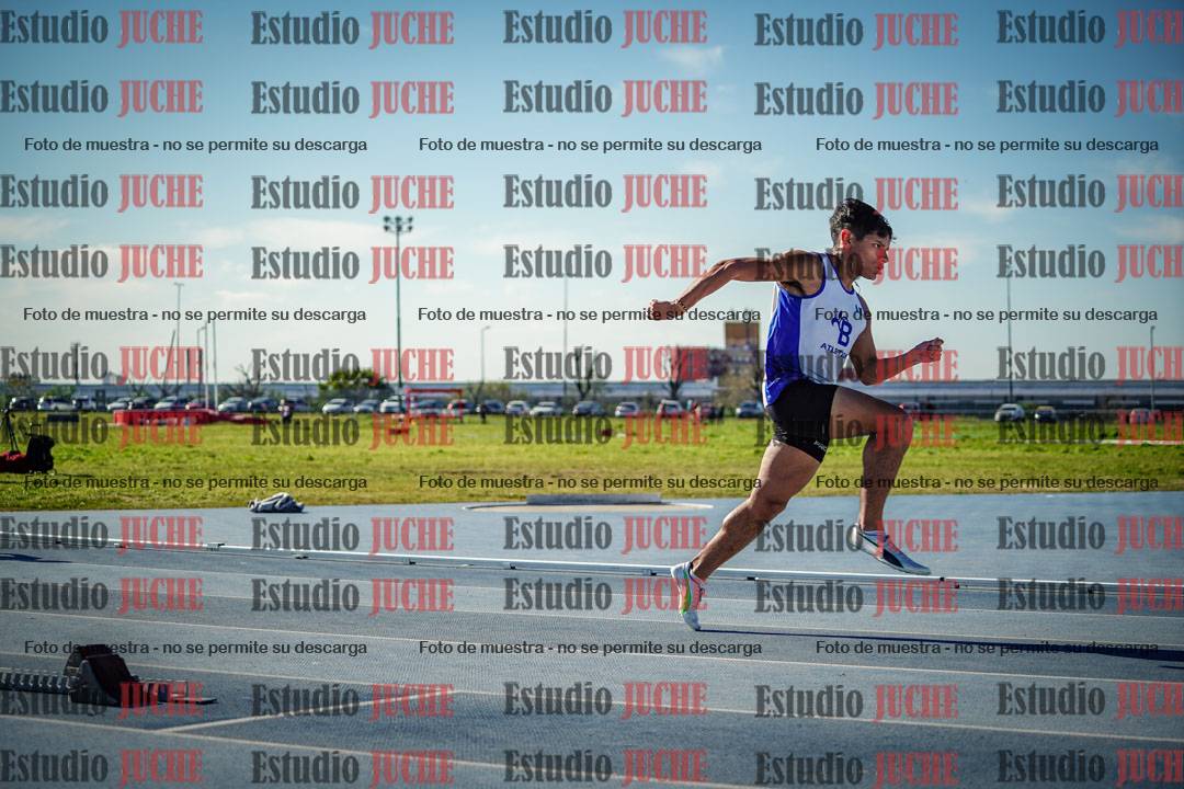 Fotos de los 400 m llanos de varones