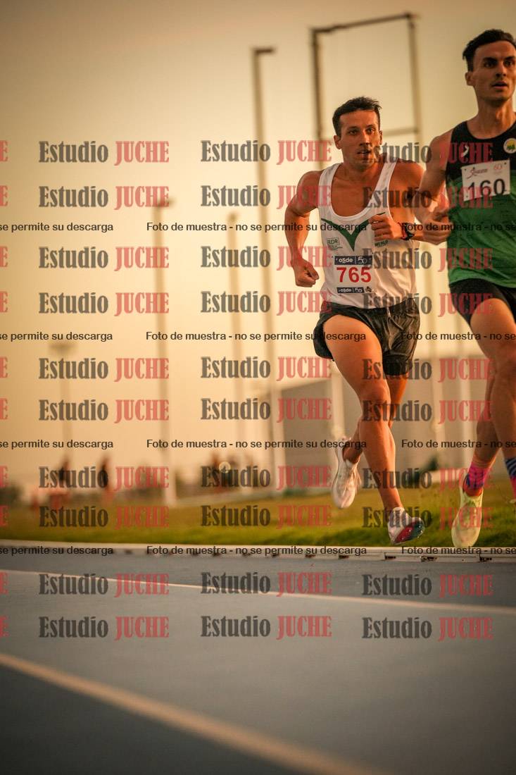 Fotos de los 3000 m llanos de varones