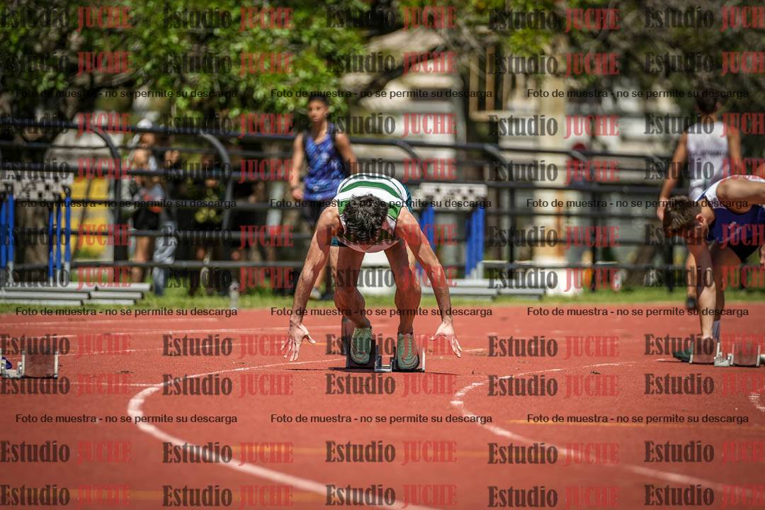 Fotos de los 200 m llanos de varones