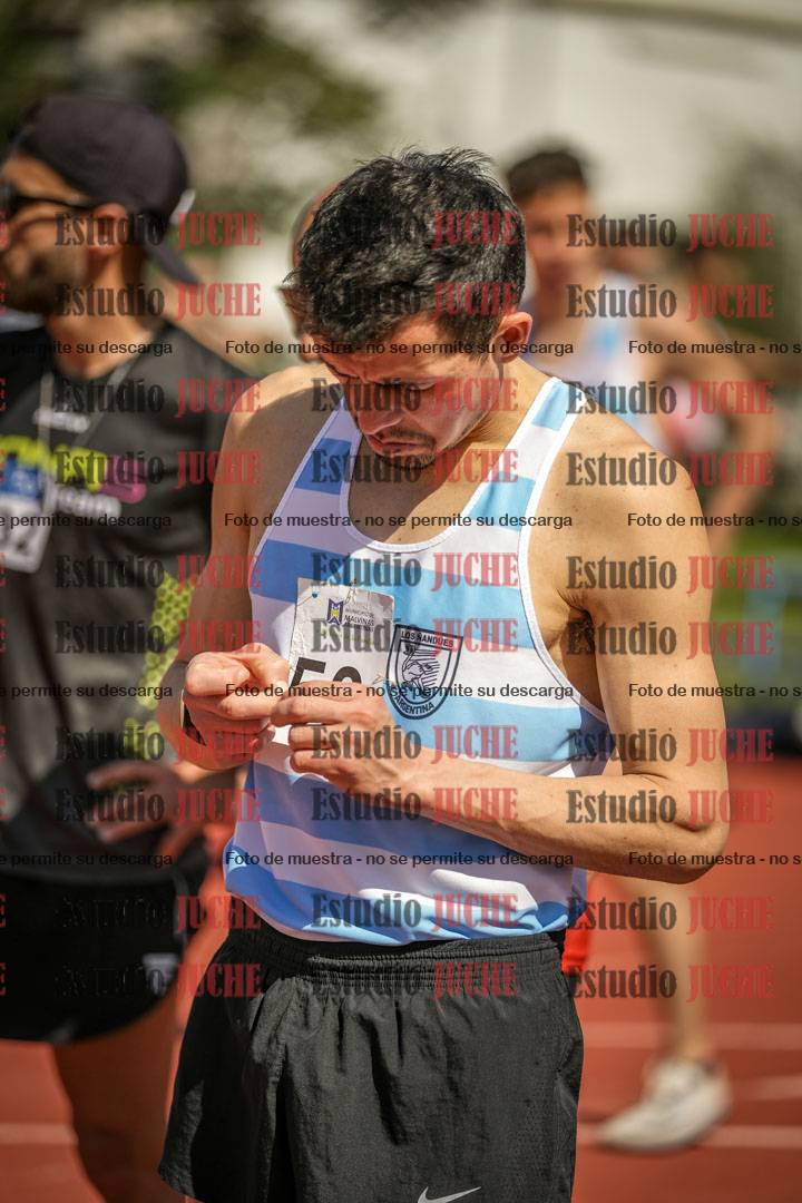 Fotos de los 1500 m llanos de varones