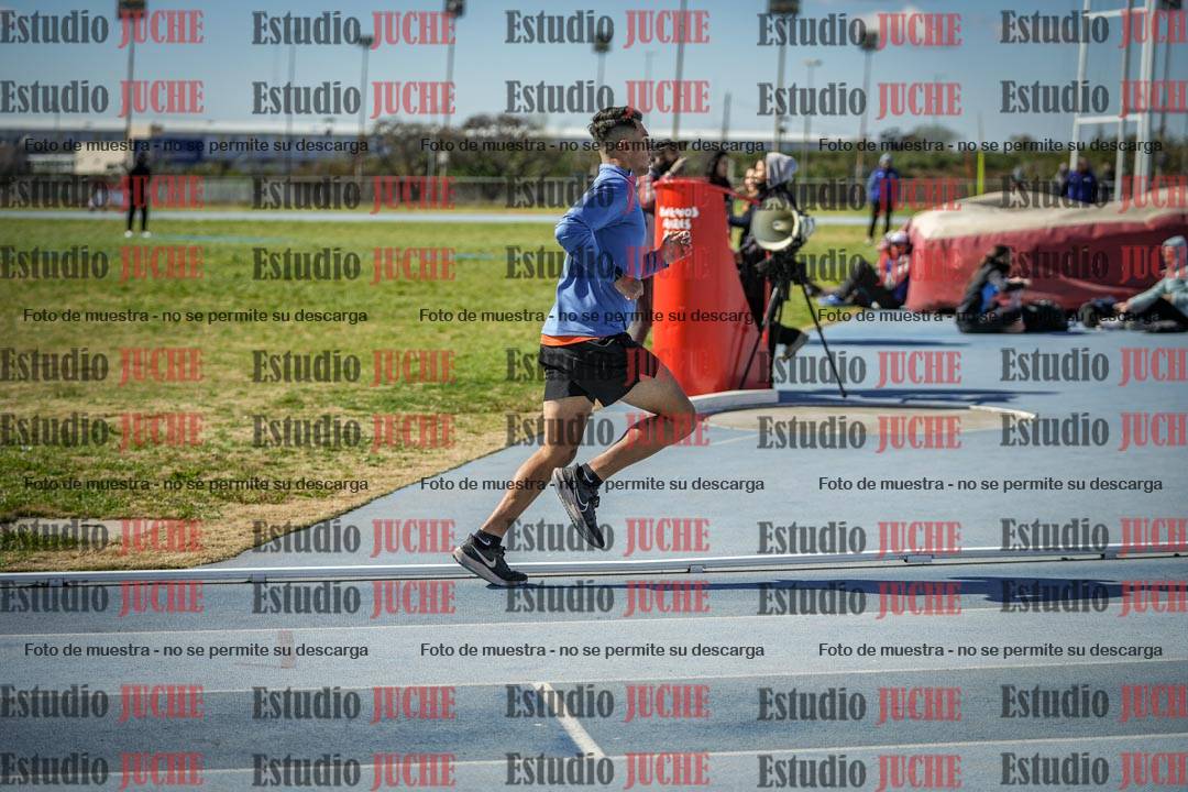 Fotos de los 1500 m llanos de varones - decatlón 10