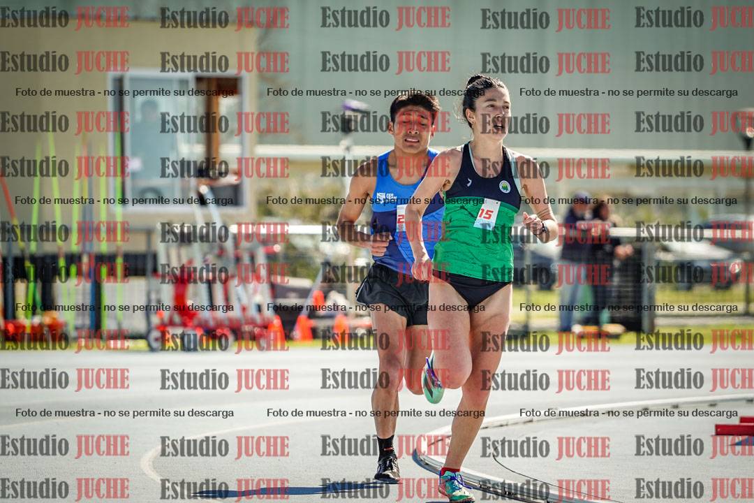Fotos de los 5000 m llanos de mujeres y varones